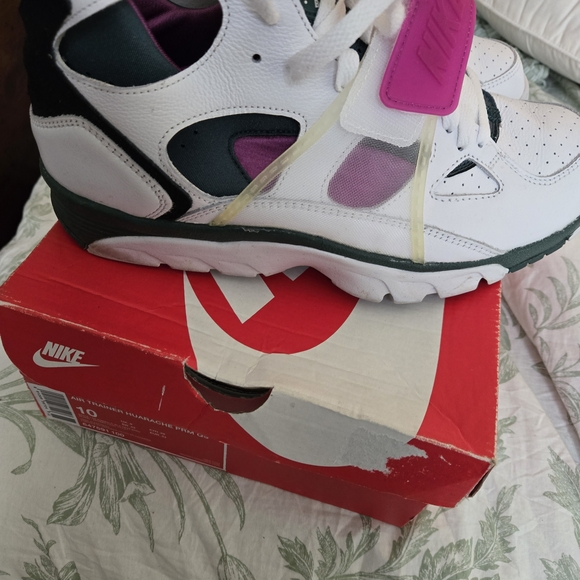 Nike Air Trainer Huarache White Pink Green Sneakers - Picture 3 of 6